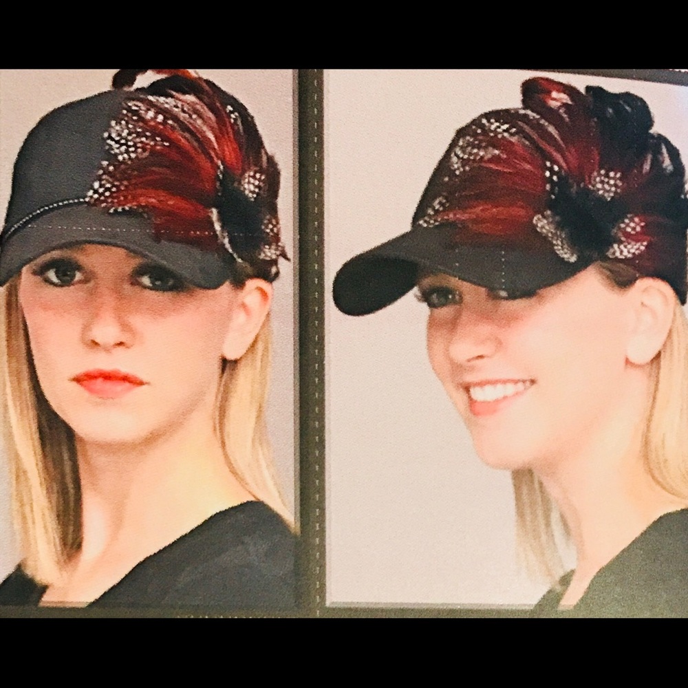 Black baseball cap with feathers